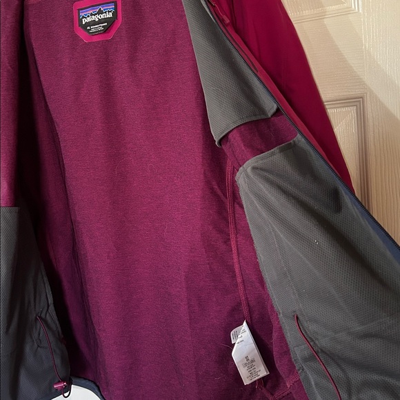 Patagonia Jacket - Picture 11 of 13